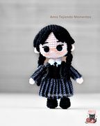 Merlina Addams Amigurumi Patrón PDF